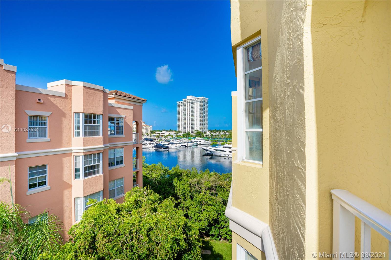 THE YACHT CLUB AT AVENTUR - Residential Lease