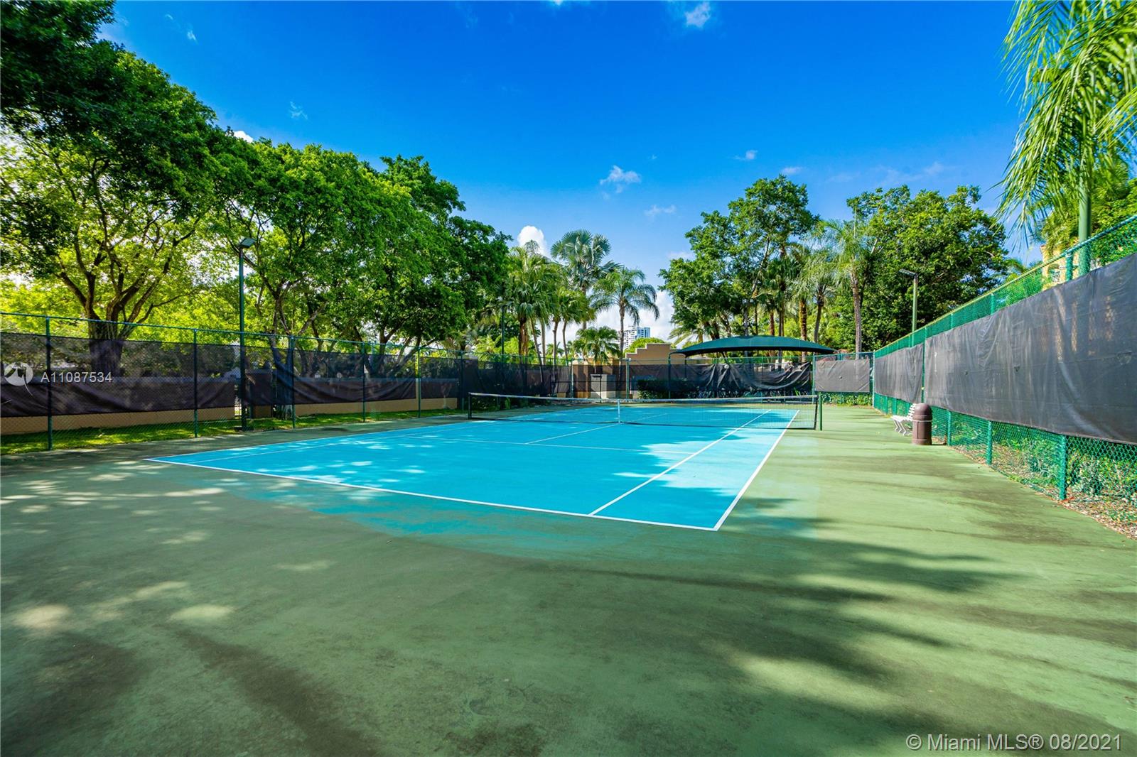 THE YACHT CLUB AT AVENTUR - Residential Lease