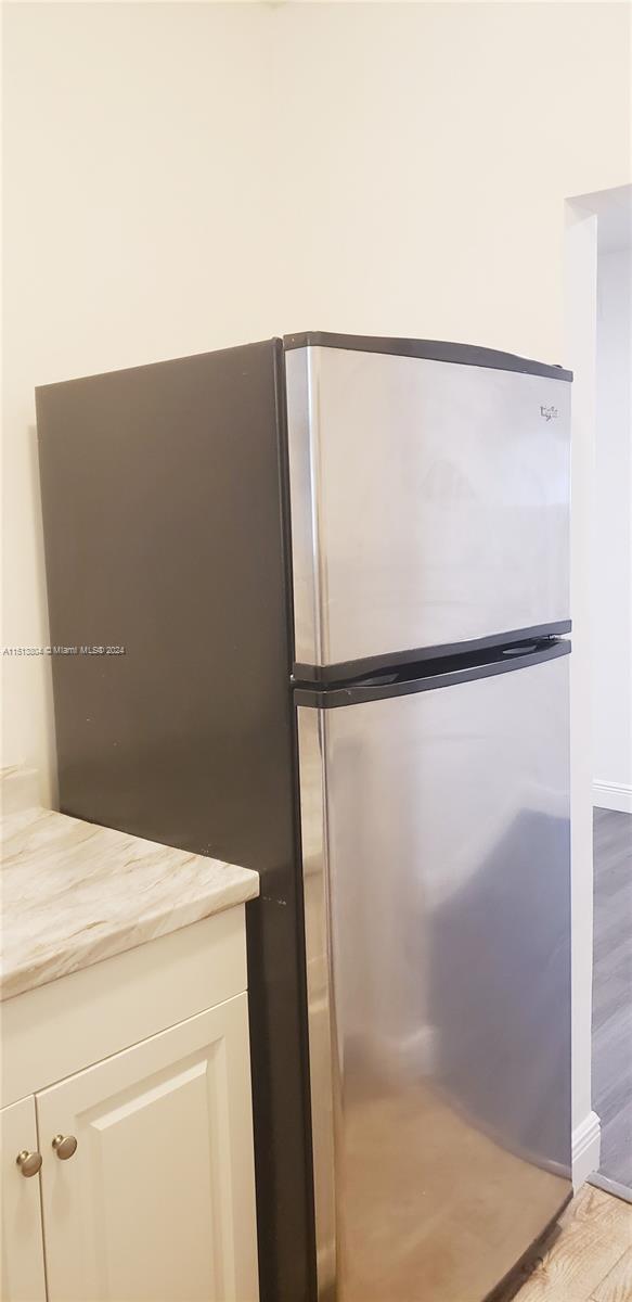 HAPPY APARTMENTS CONDO - Residential Lease