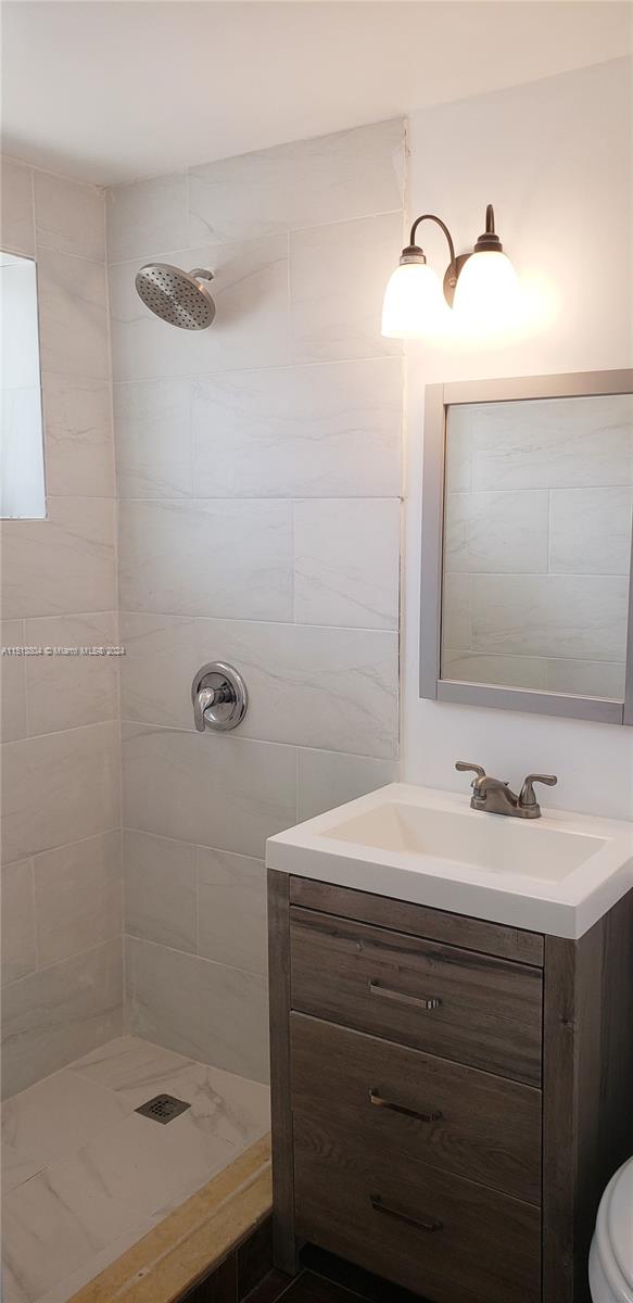 HAPPY APARTMENTS CONDO - Residential Lease