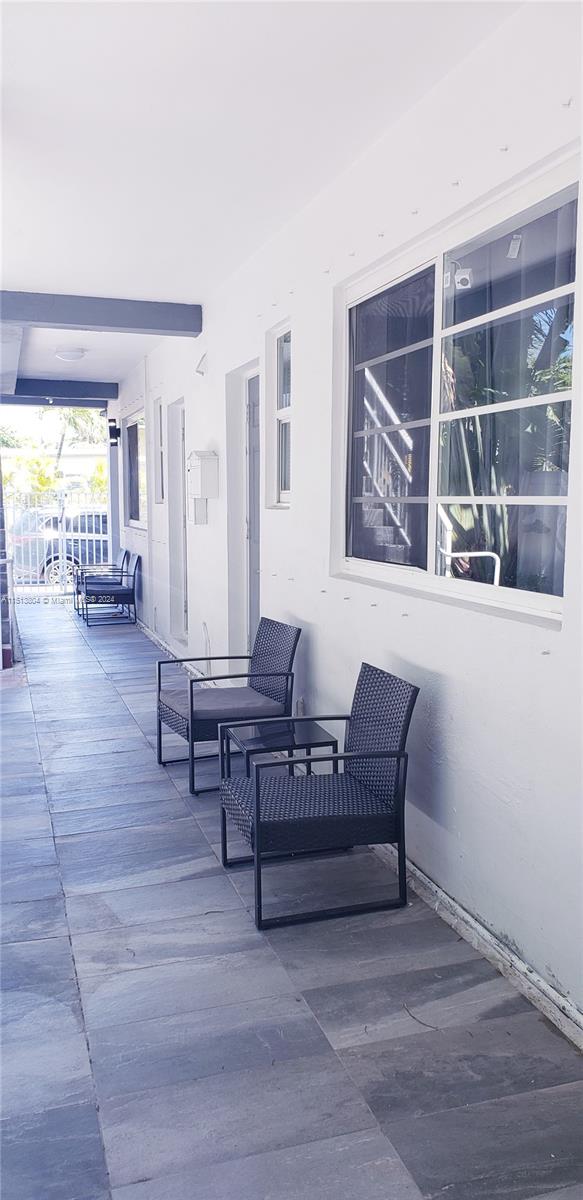 HAPPY APARTMENTS CONDO - Residential Lease