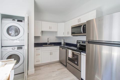 427 NW 34th St 1 Miami FL 33127