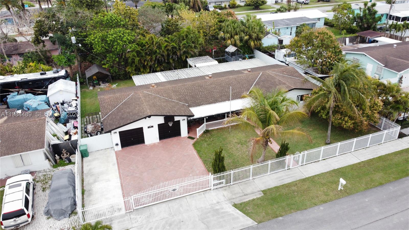 MOWRY DRIVE ESTATES - Residential