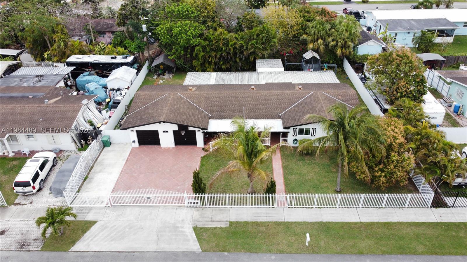 MOWRY DRIVE ESTATES - Residential