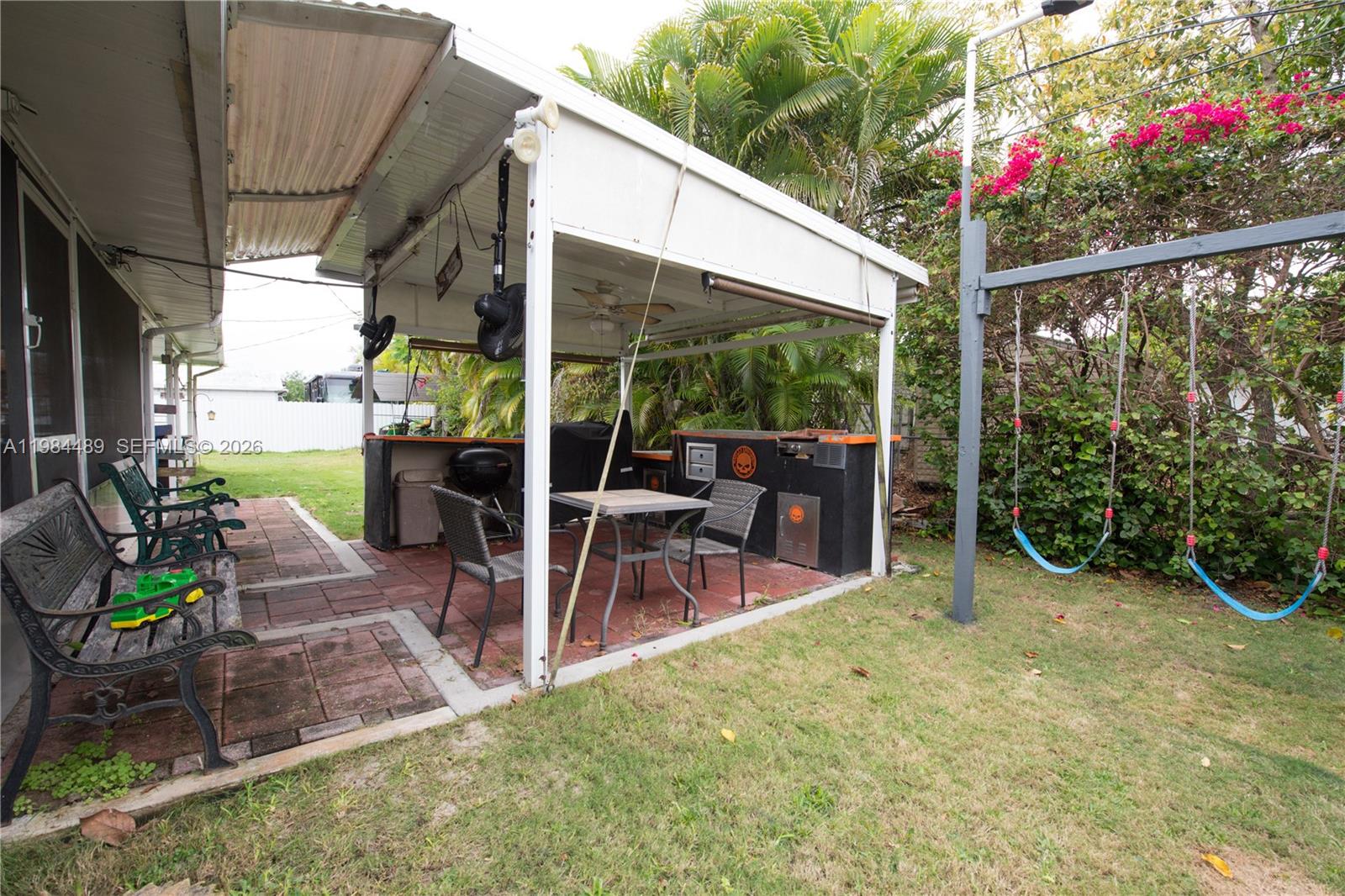 MOWRY DRIVE ESTATES - Residential