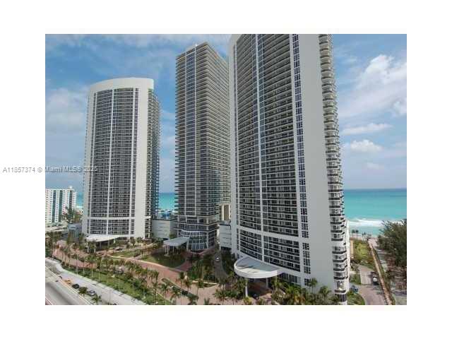 BEACH CLUB CONDO - Residential Lease