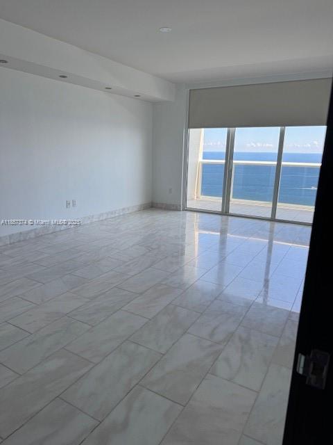 1850 S Ocean Dr (2 Stories) PH4402