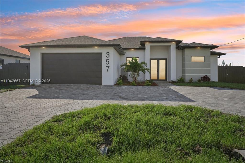 CAPE CORAL - Residential