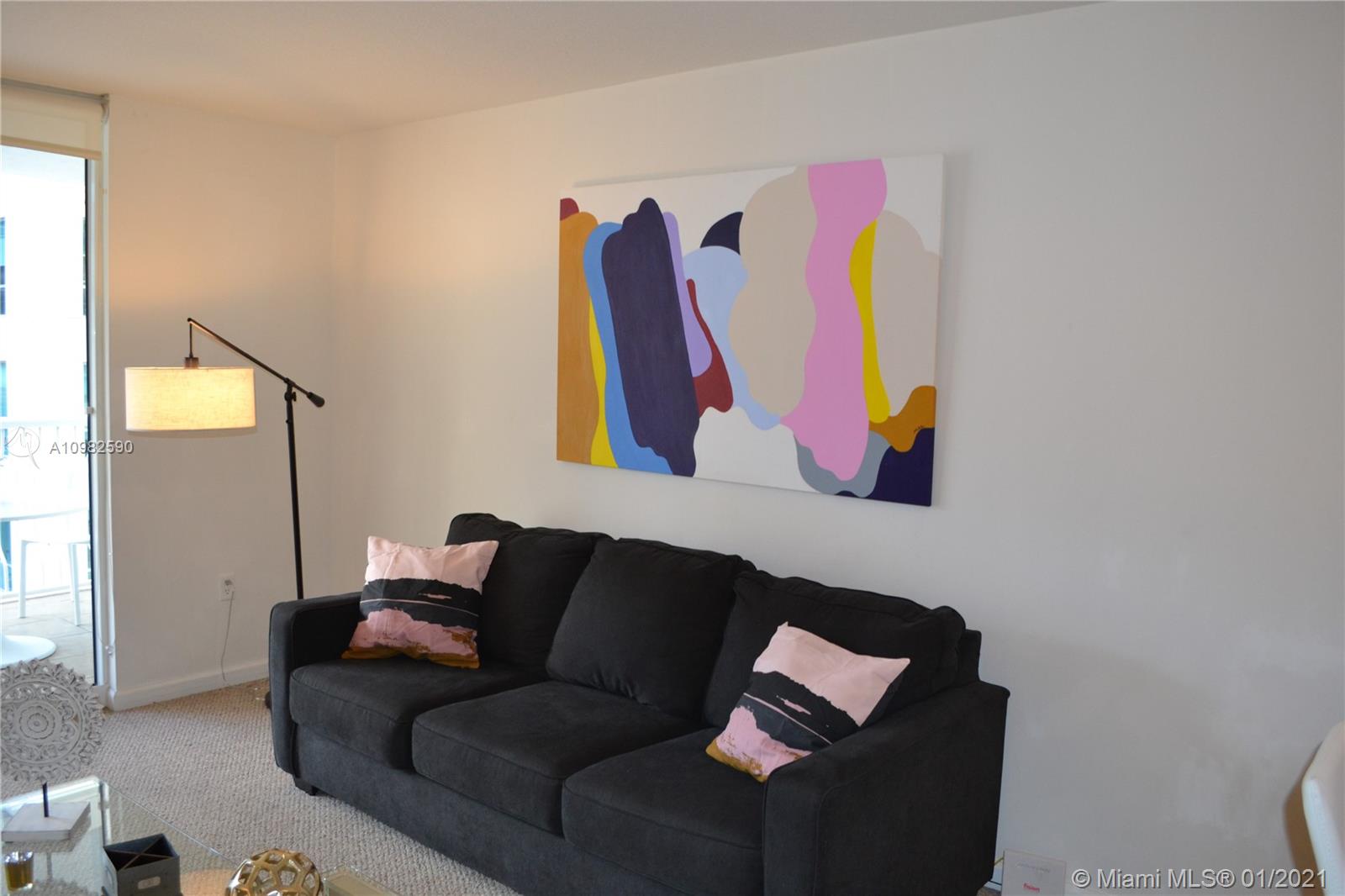 THE CLUB AT BRICKELL BAY - Residential Lease