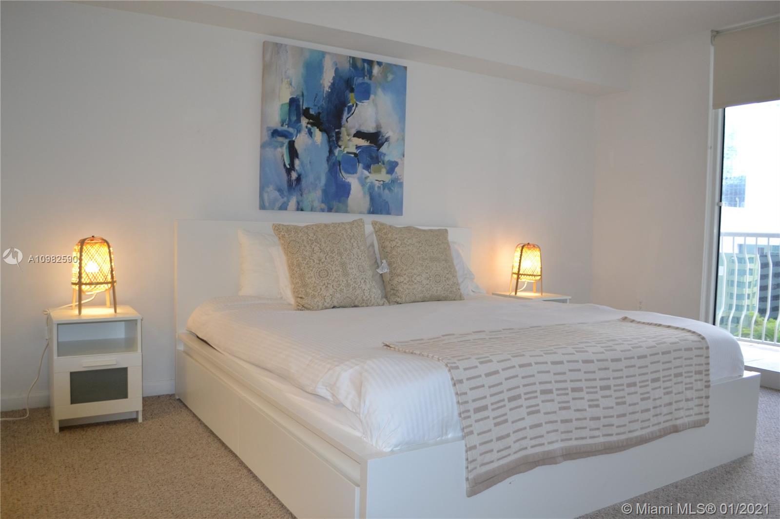 THE CLUB AT BRICKELL BAY - Residential Lease