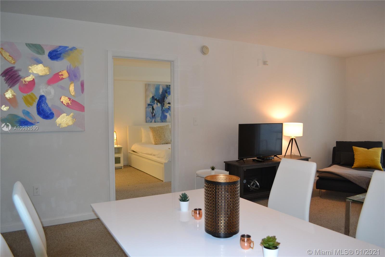 THE CLUB AT BRICKELL BAY - Residential Lease