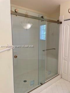 LAKES BY THE BAY SEC 10 - Residential Lease