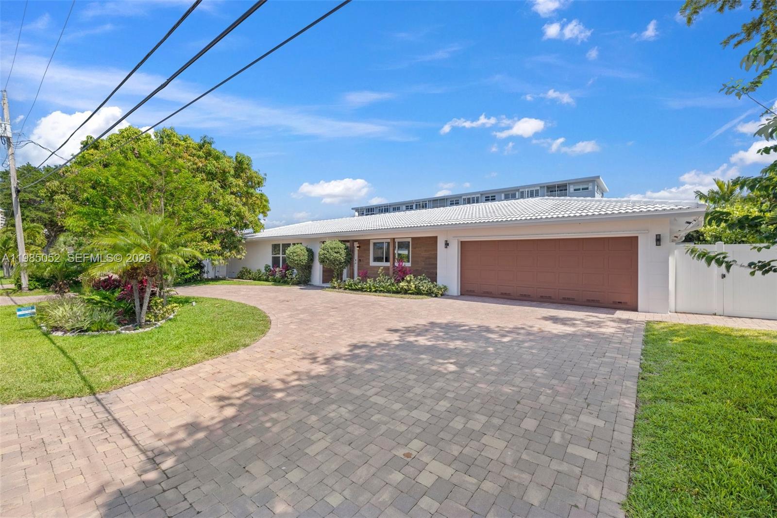 CORAL RIDGE COUNTRY CLUB - Residential