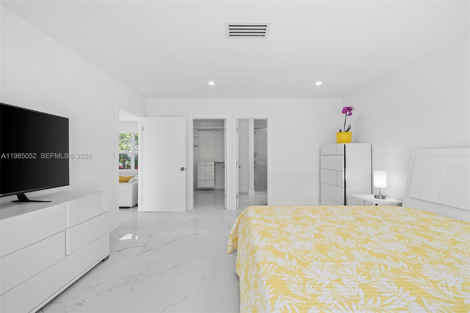 CORAL RIDGE COUNTRY CLUB - Residential