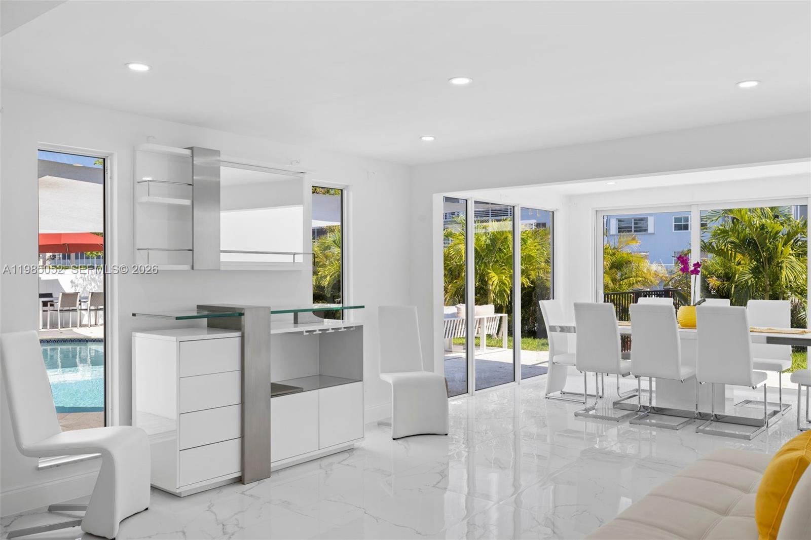 CORAL RIDGE COUNTRY CLUB - Residential