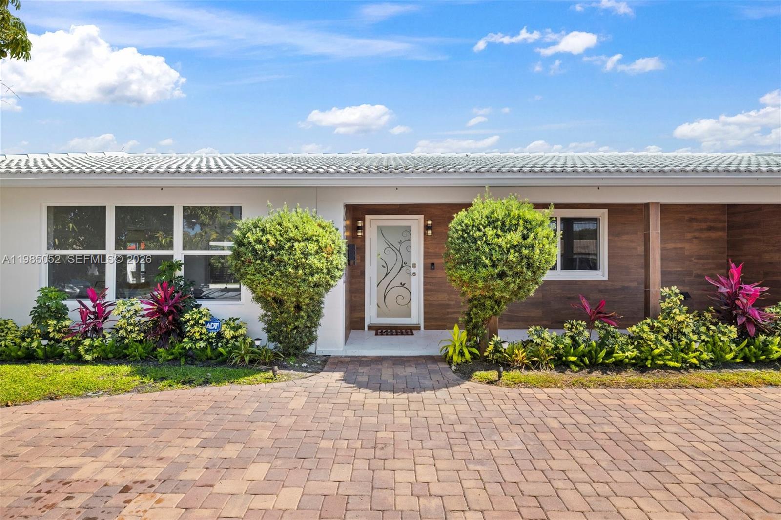 CORAL RIDGE COUNTRY CLUB - Residential