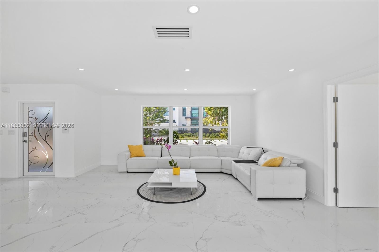 CORAL RIDGE COUNTRY CLUB - Residential