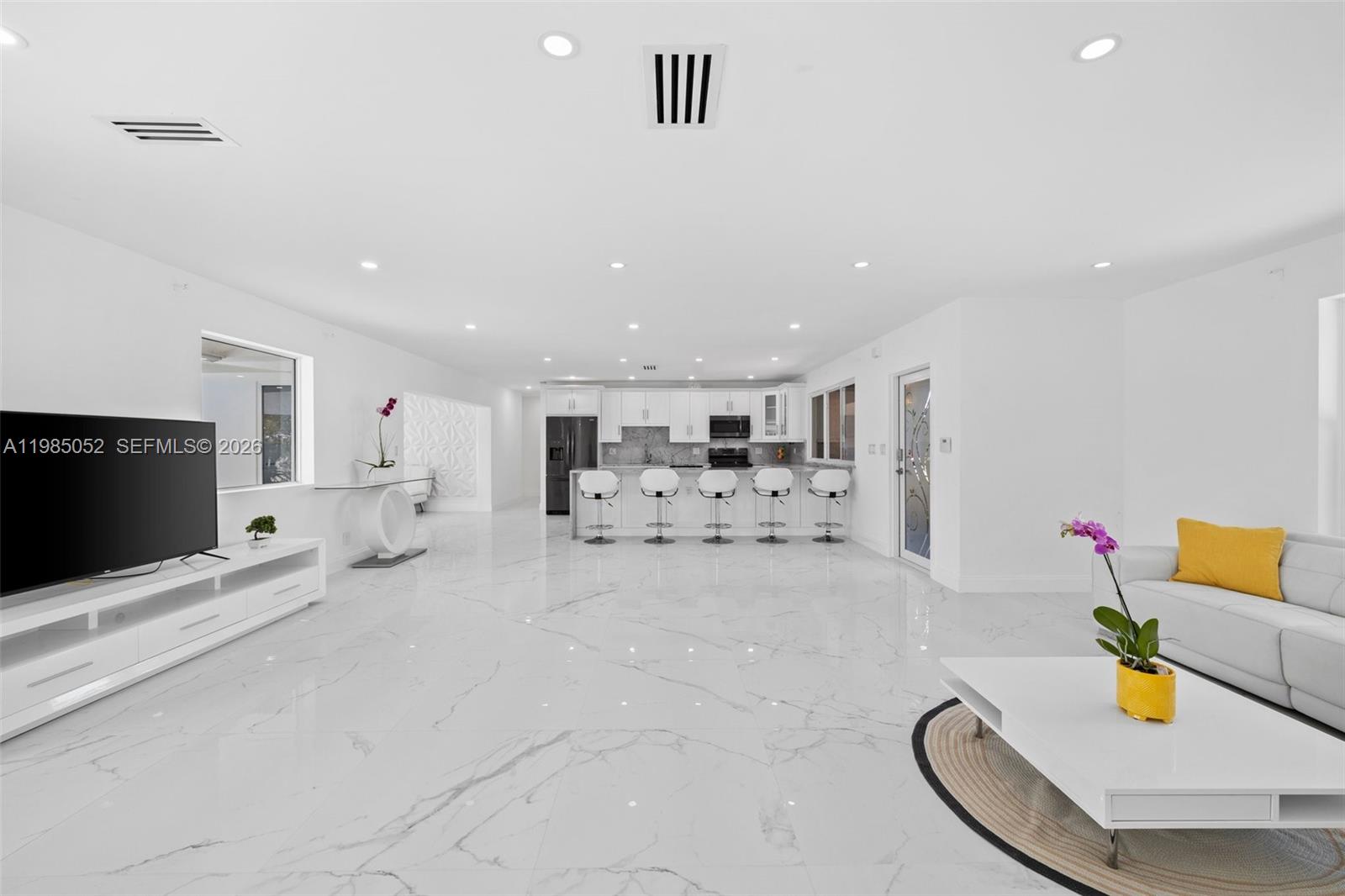 CORAL RIDGE COUNTRY CLUB - Residential