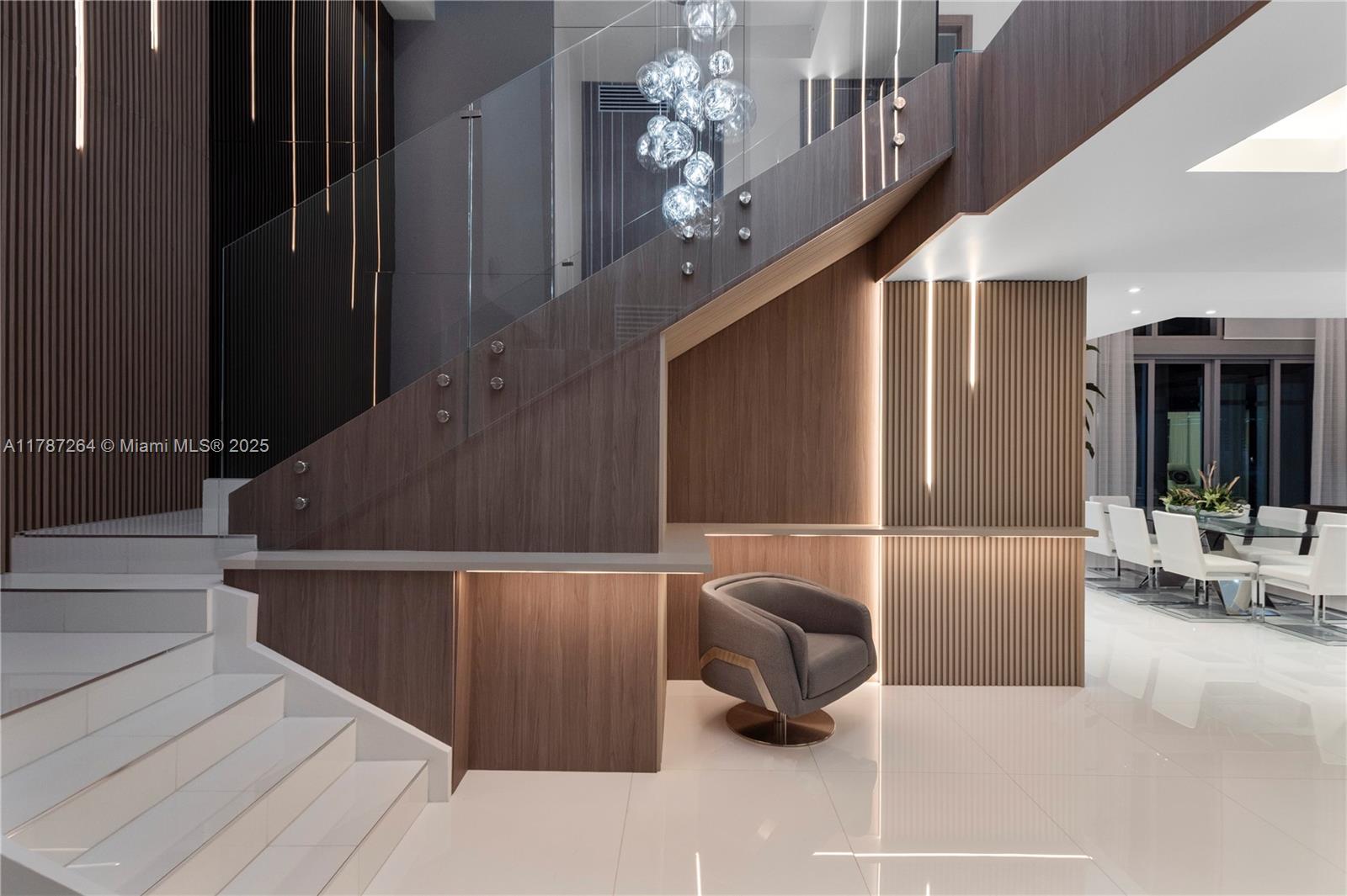 PARQUE TOWERS CONDO - Residential