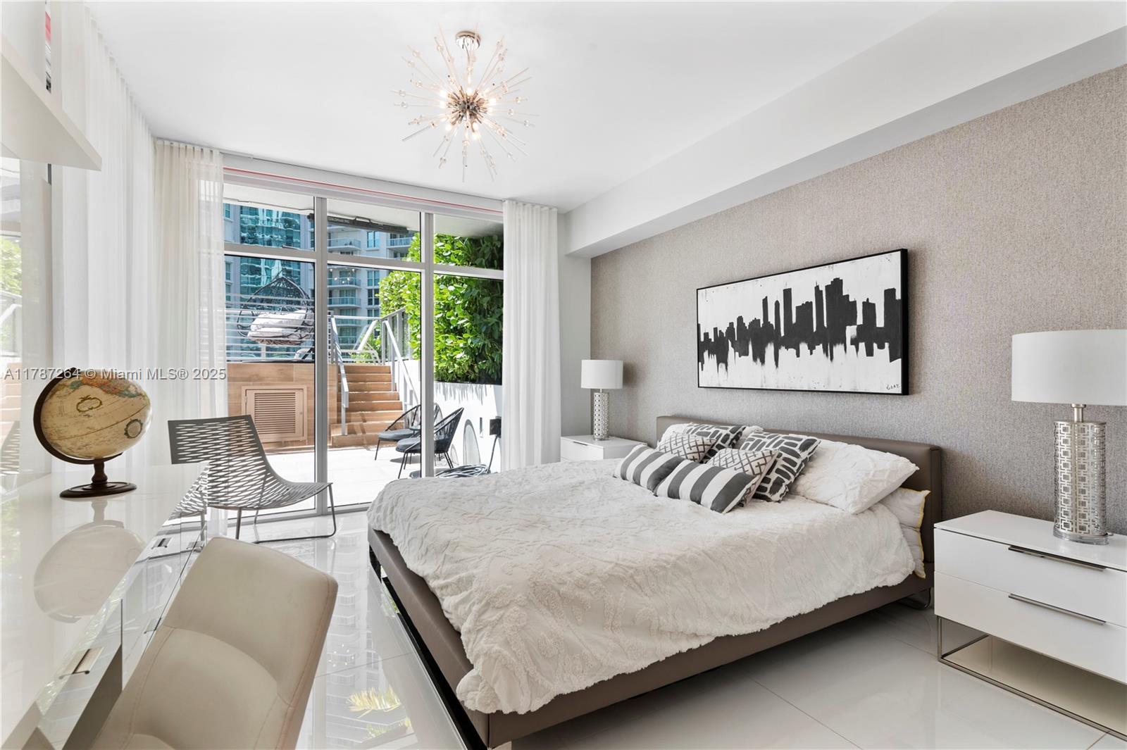 PARQUE TOWERS CONDO - Residential