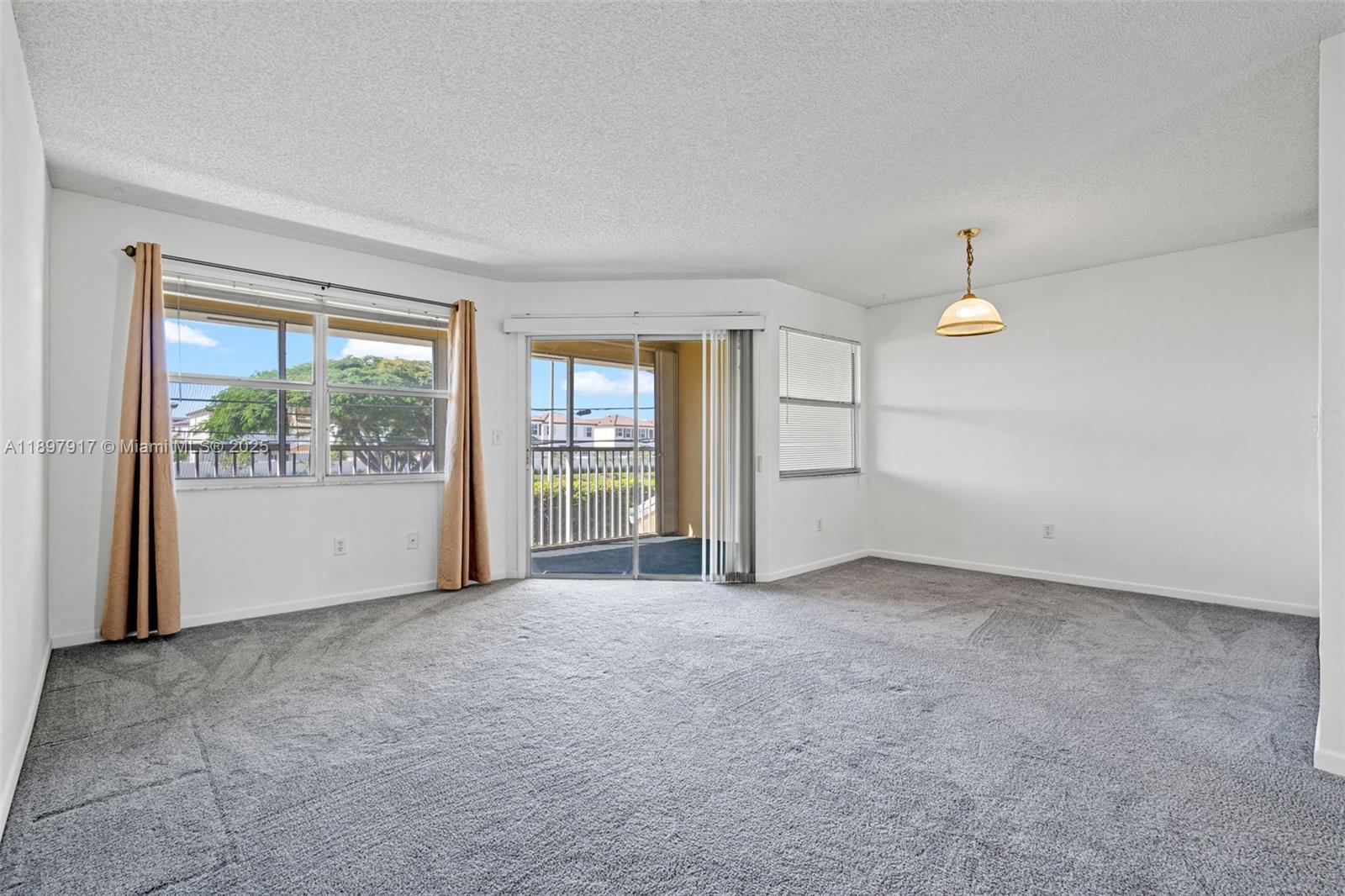 KEYS GATE CONDO NO SEVEN - Residential