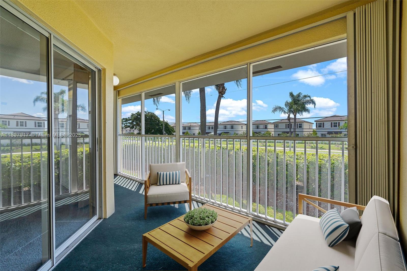 KEYS GATE CONDO NO SEVEN - Residential