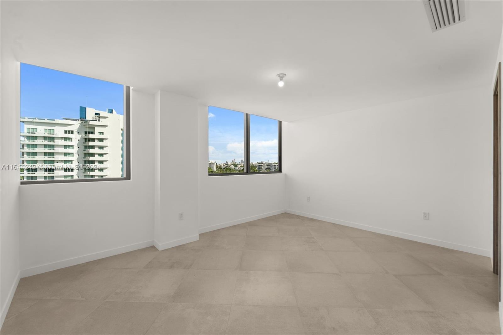 Onda Residences - Residential