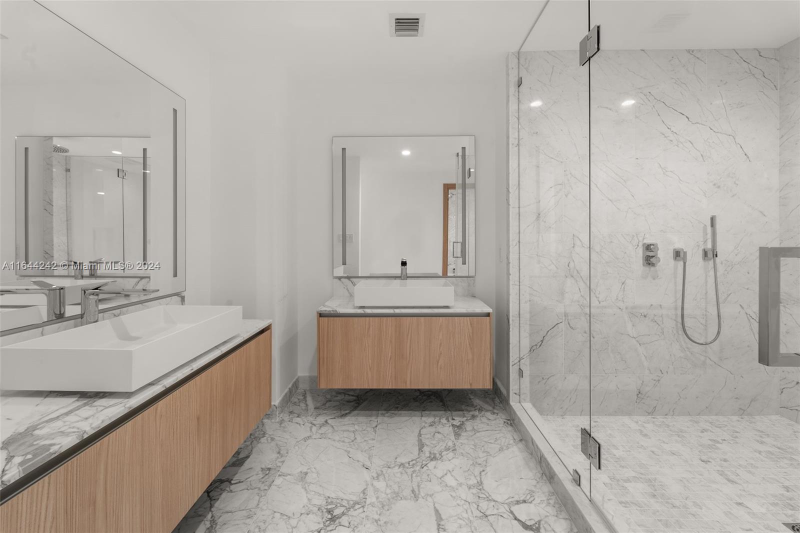 Onda Residences - Residential