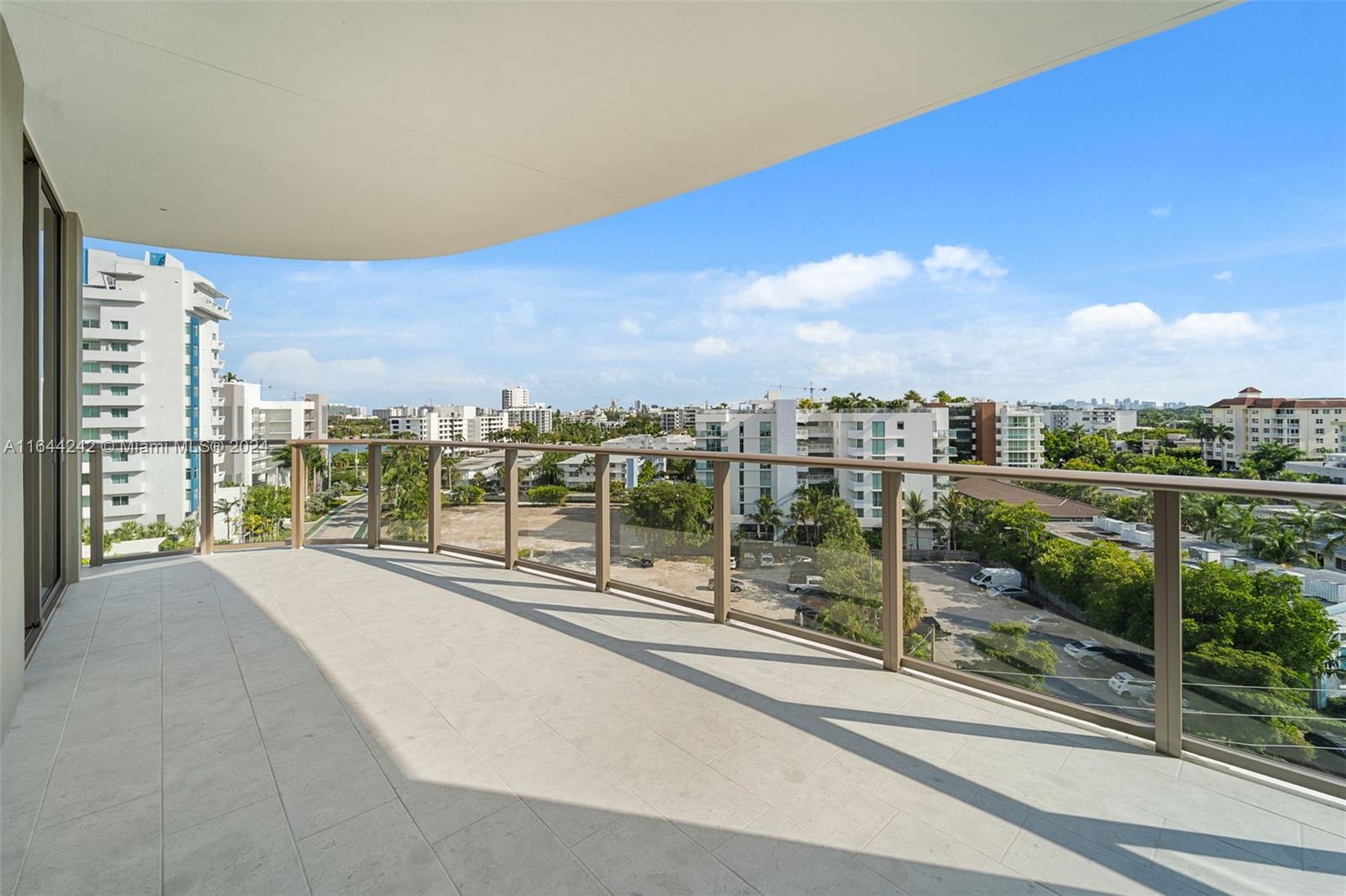 Onda Residences - Residential