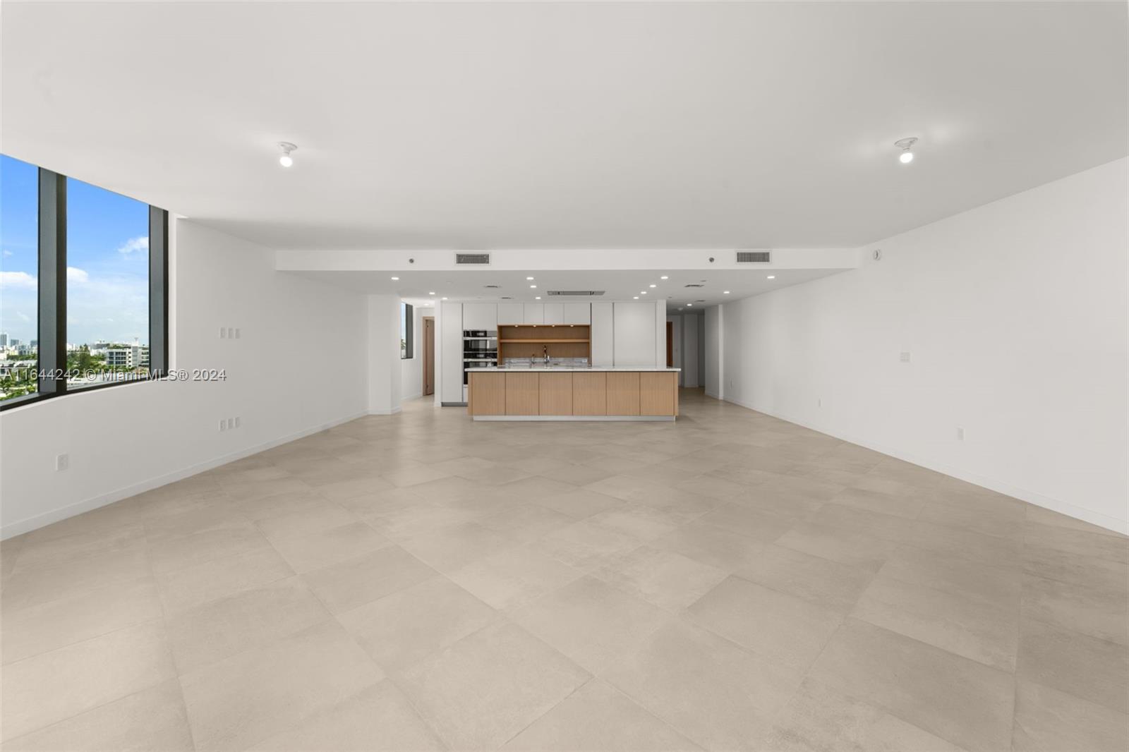 Onda Residences - Residential