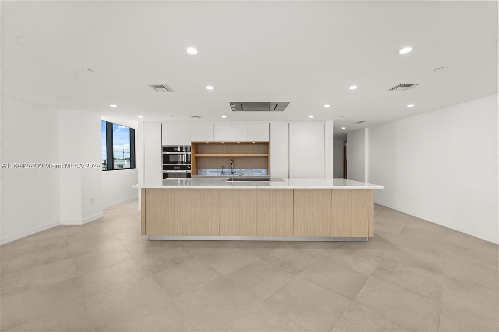 Onda Residences - Residential