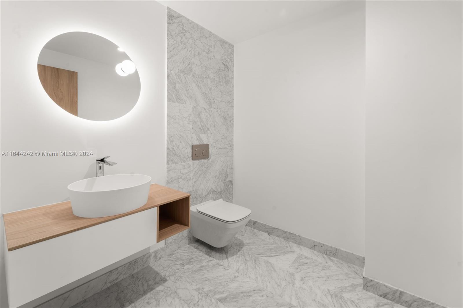 Onda Residences - Residential