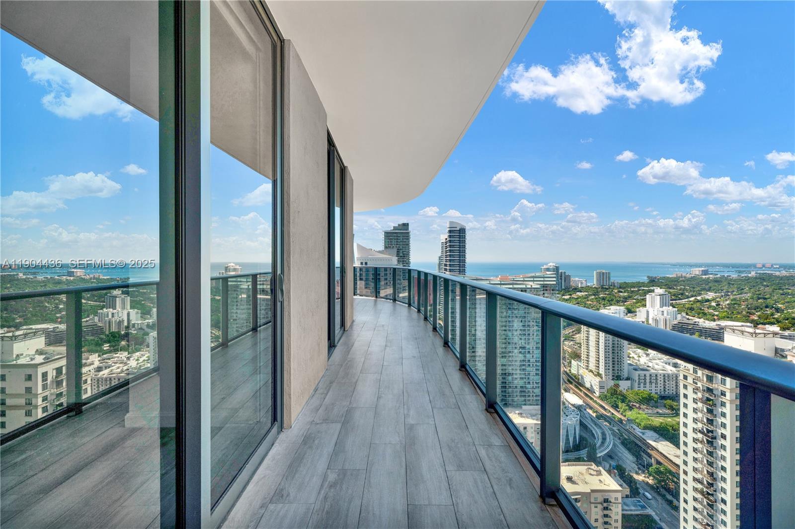 BRICKELL HEIGHTS EAST CON - Residential Lease