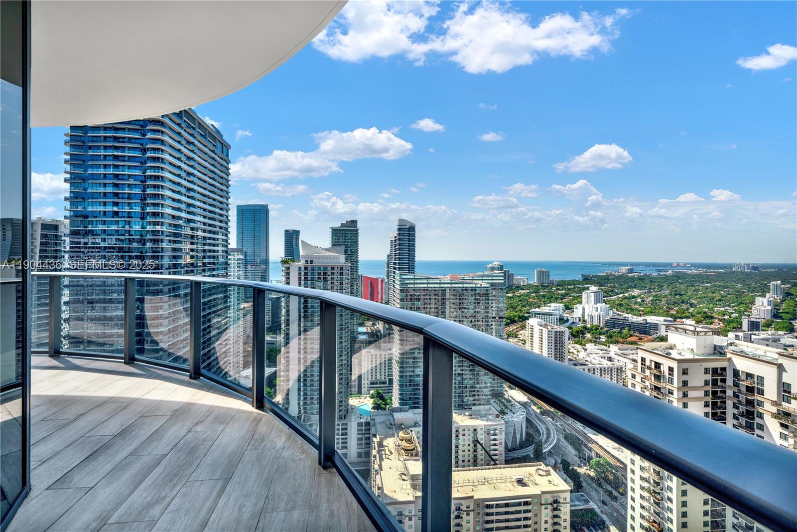 BRICKELL HEIGHTS EAST CON - Residential Lease