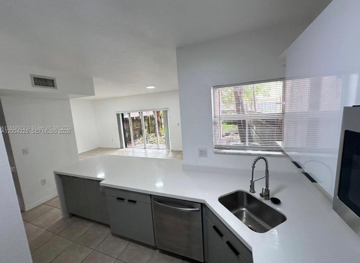 ABEL HOMES AT KEYS WINDS - Residential