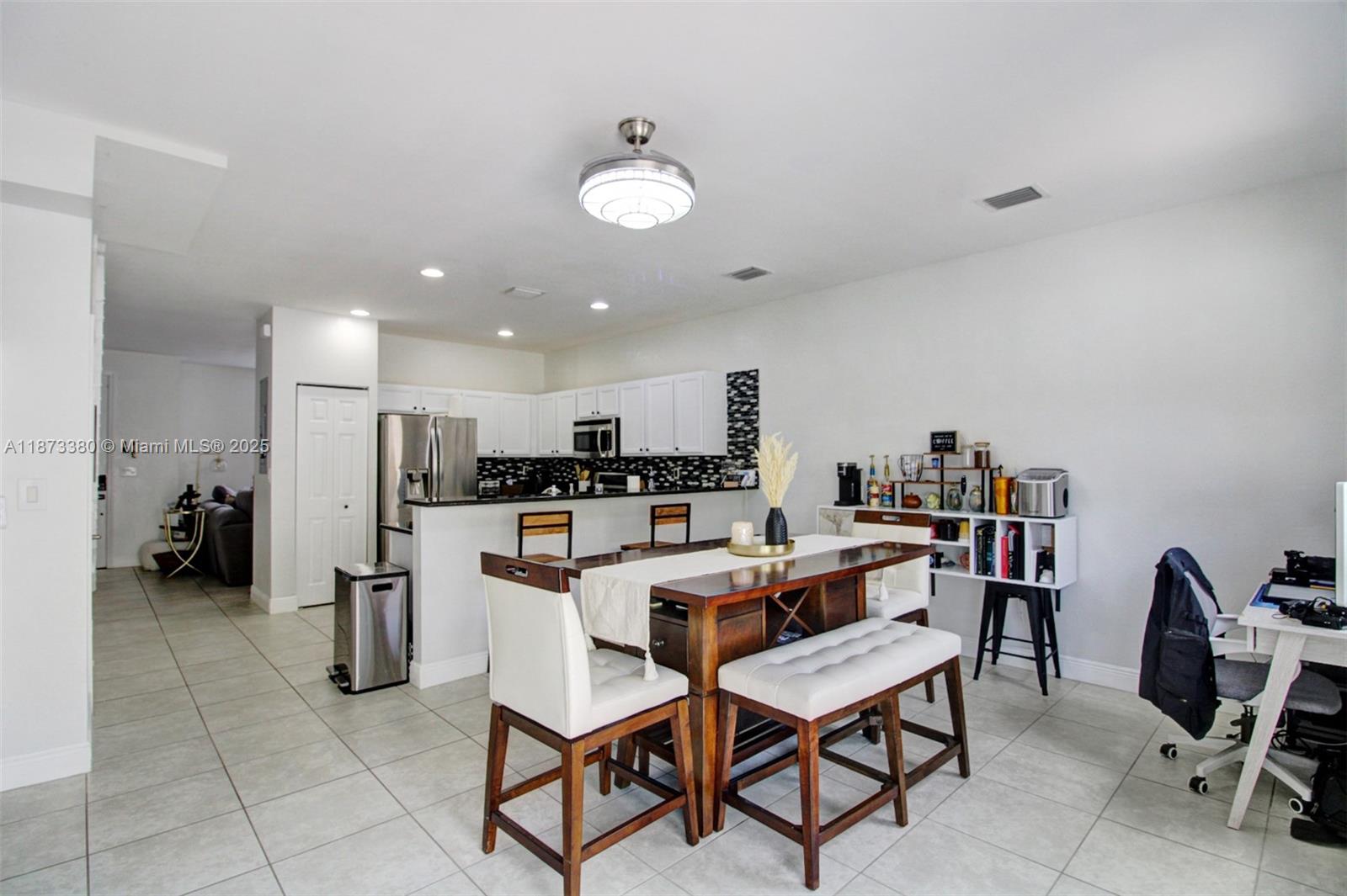 BELLAGIO VILLAS - Residential