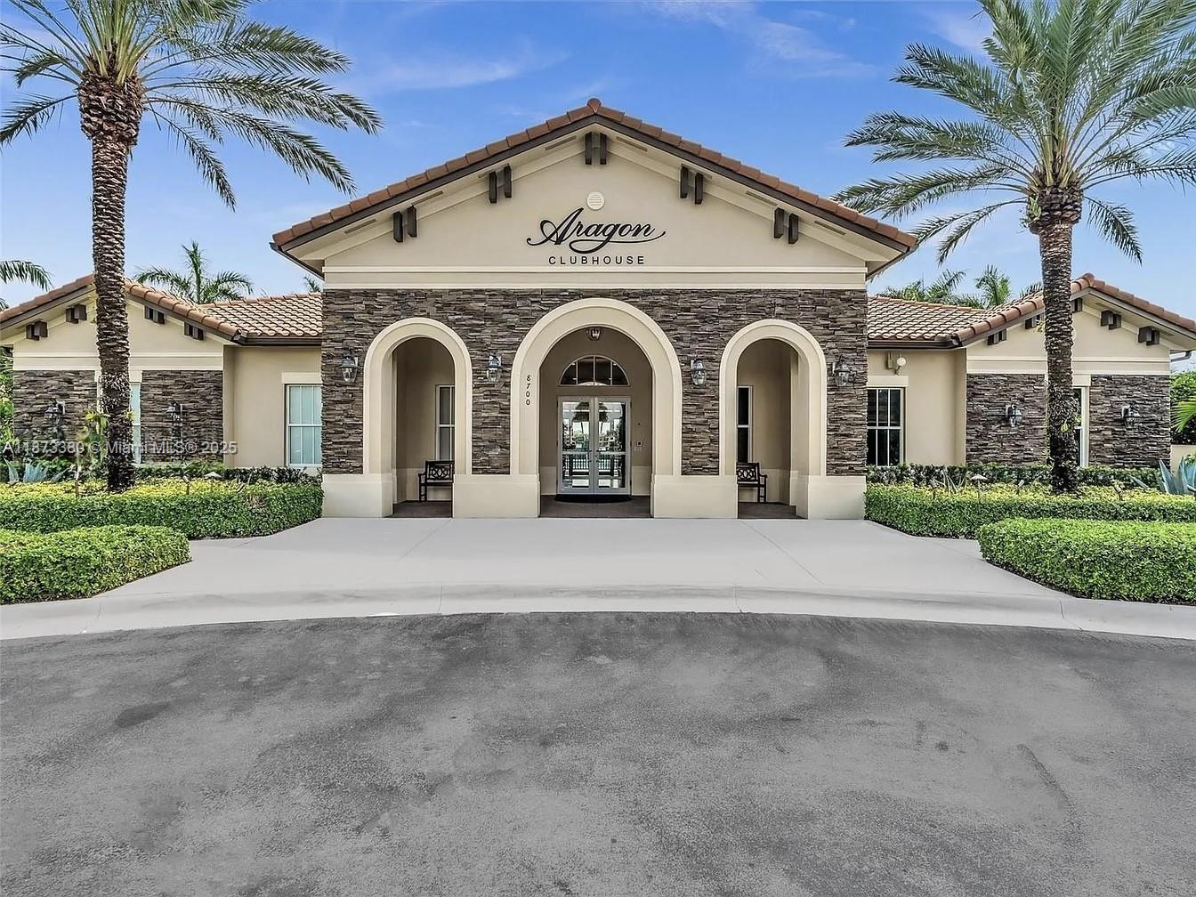 BELLAGIO VILLAS - Residential