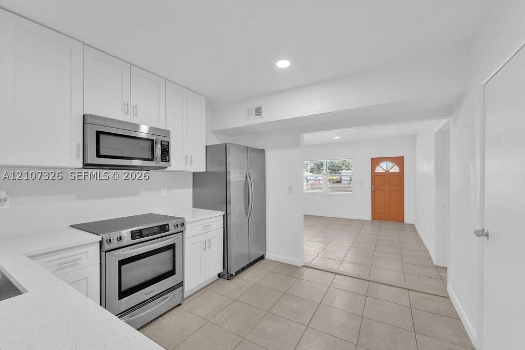 1801 NE 154th St 0