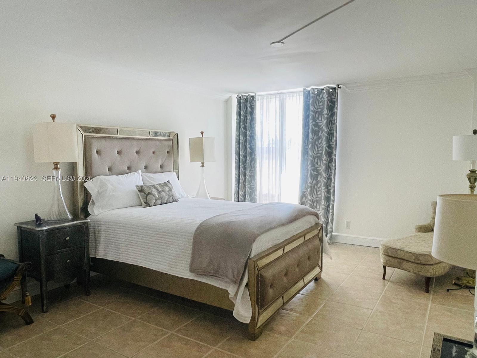 ALLINGTON TOWERS CONDO - Residential Lease