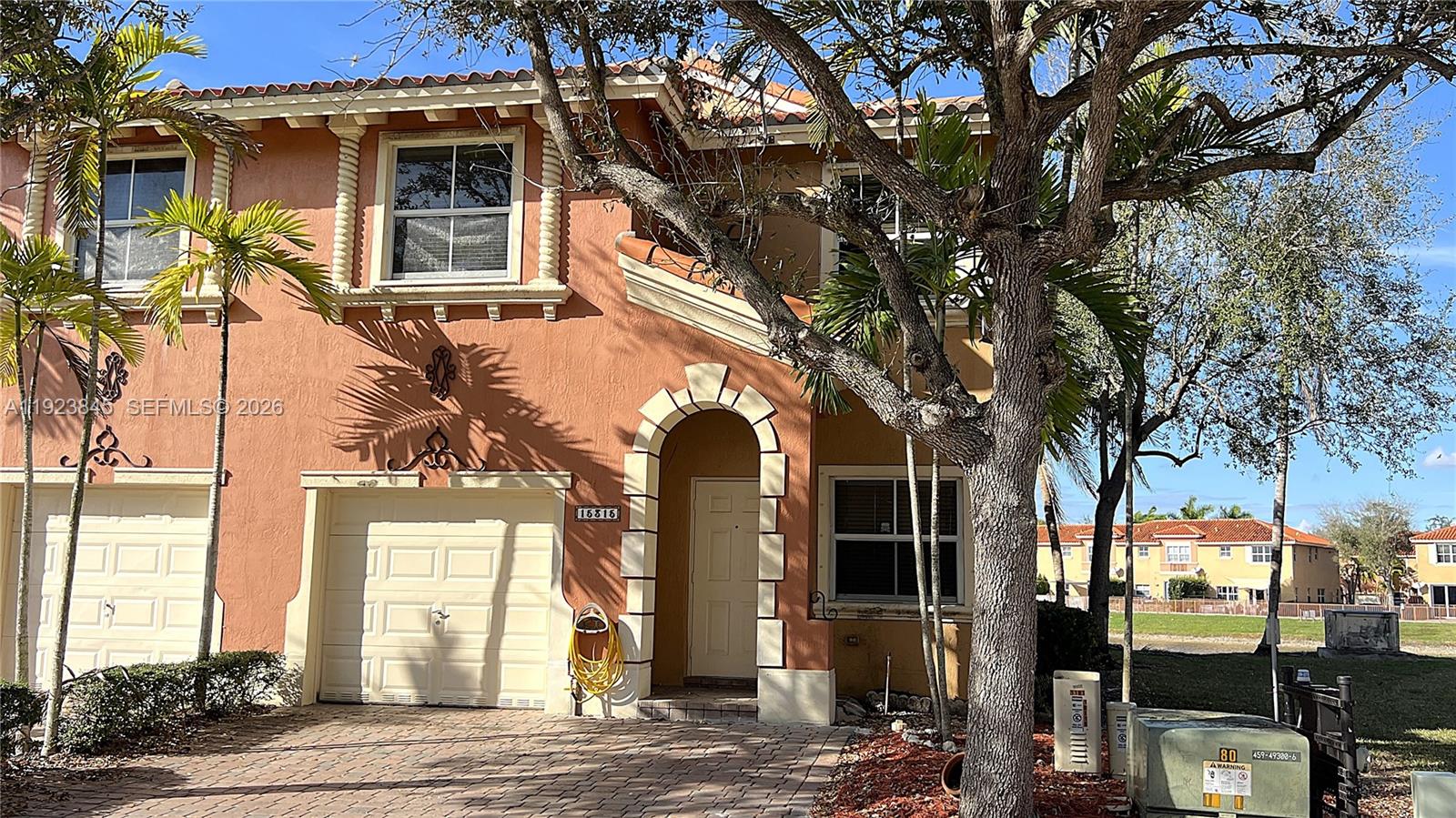 15315 SW 31st Ter 15315