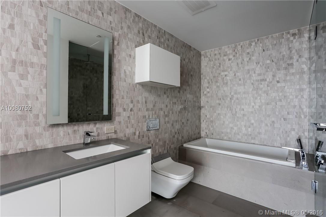 REACH - Residential Lease