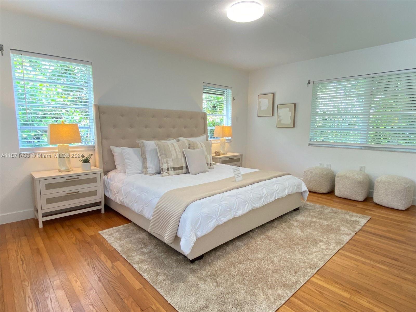CORAL GABLES RIVIERA SEC - Residential