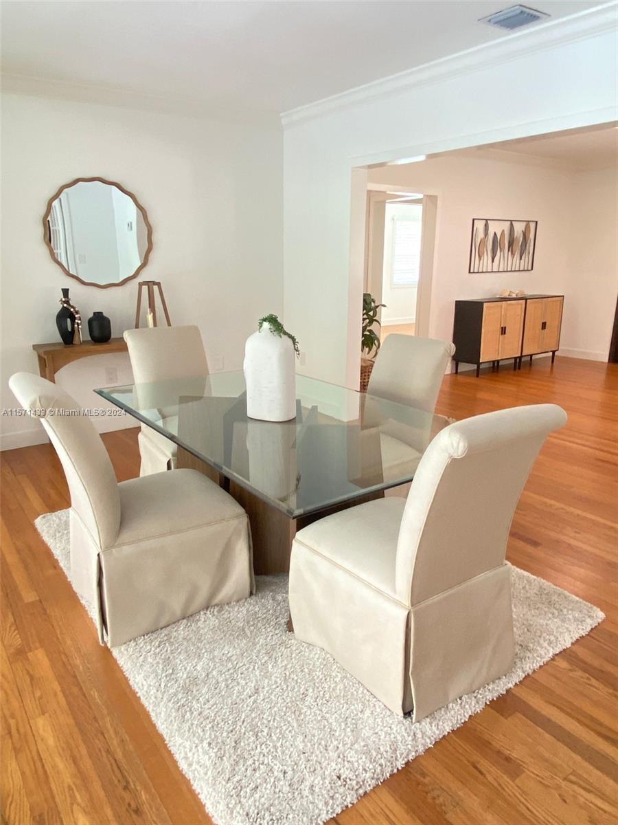 CORAL GABLES RIVIERA SEC - Residential