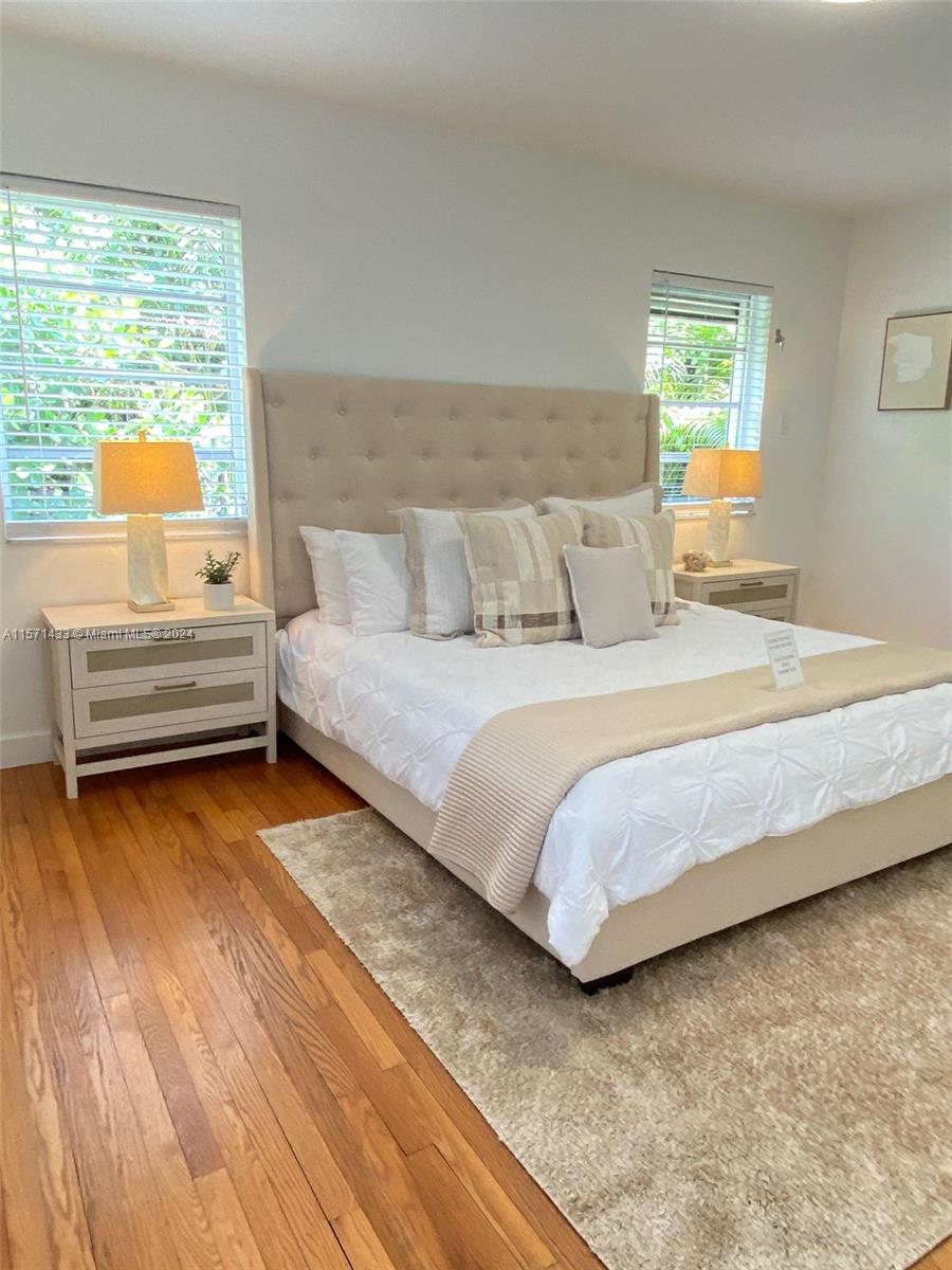 CORAL GABLES RIVIERA SEC - Residential