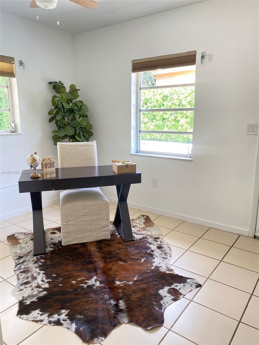 CORAL GABLES RIVIERA SEC - Residential