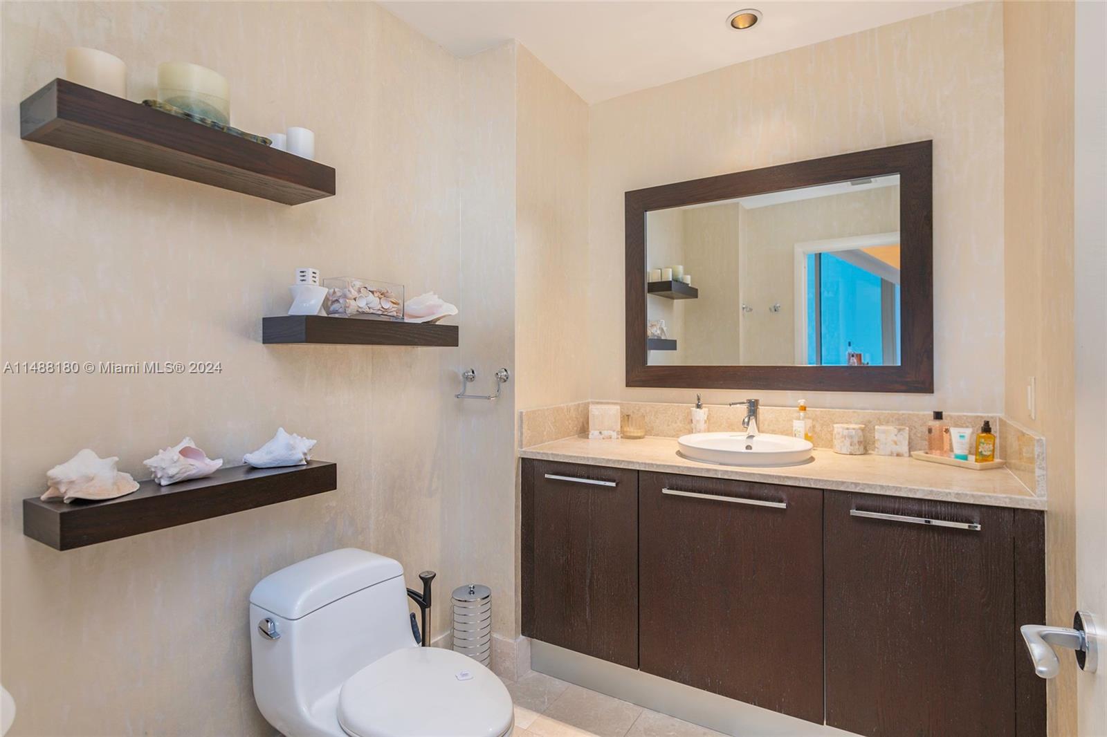 JADE OCEAN CONDO - Residential