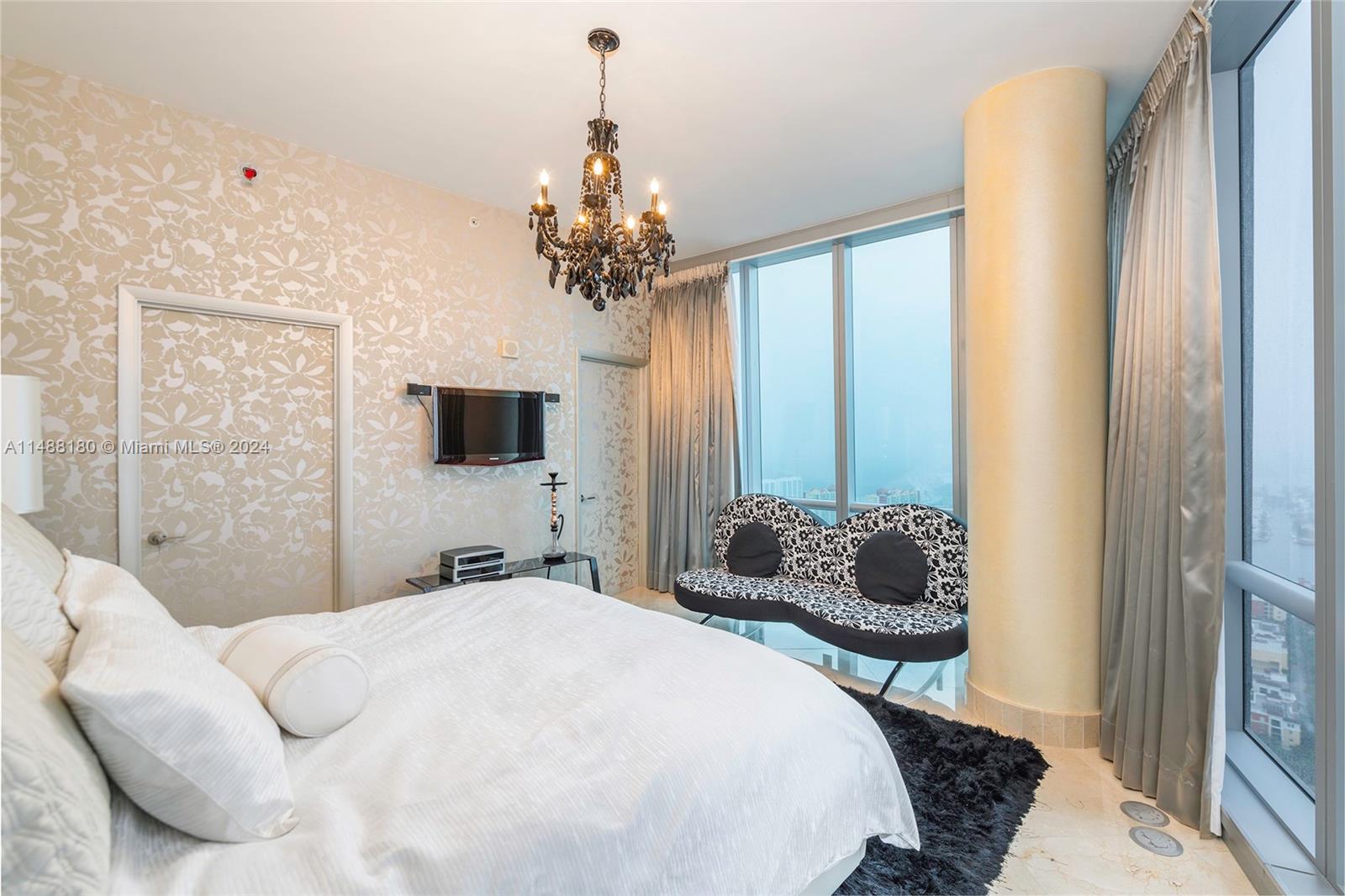 JADE OCEAN CONDO - Residential