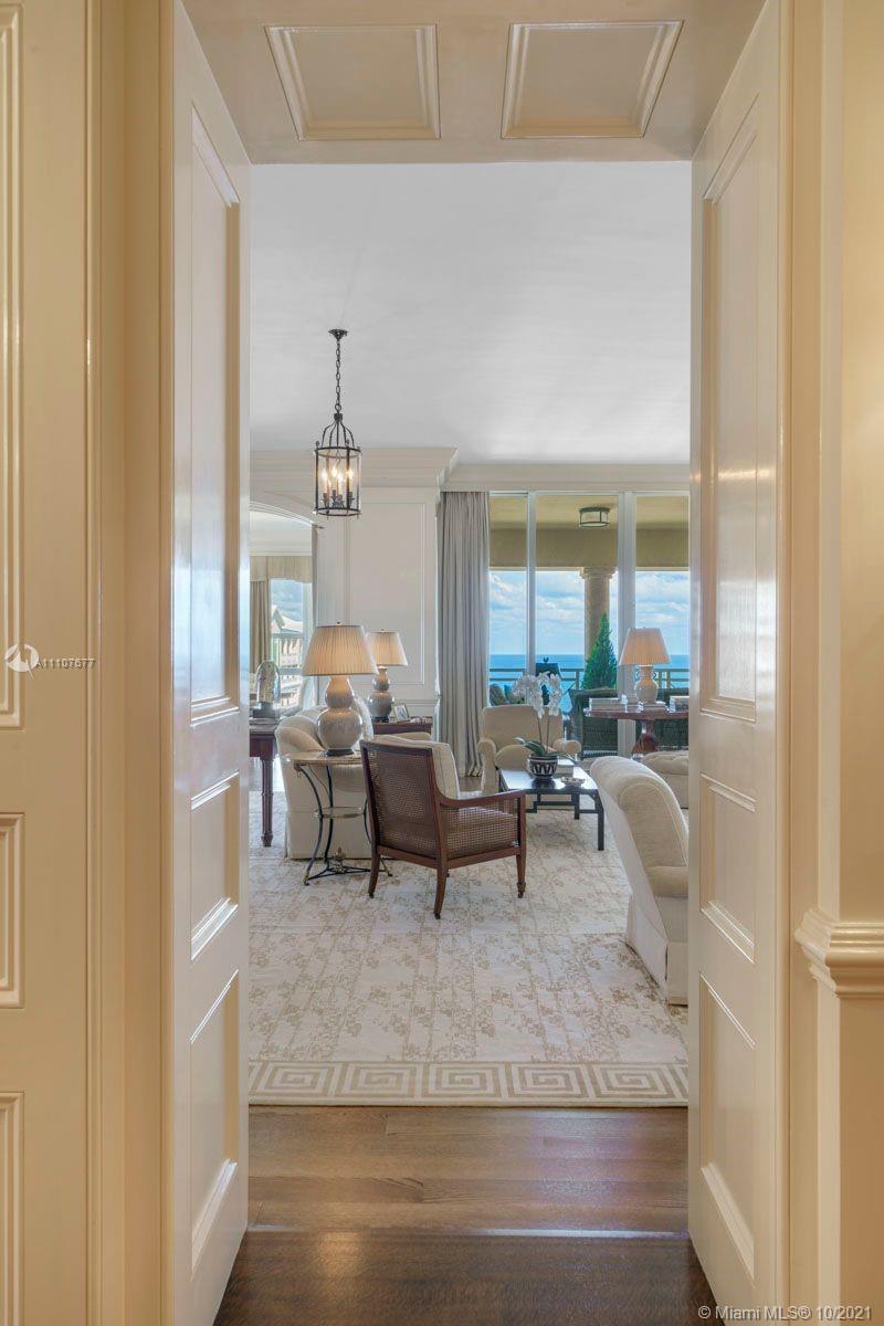 GRAND BAY RESIDENCES COND - Residential