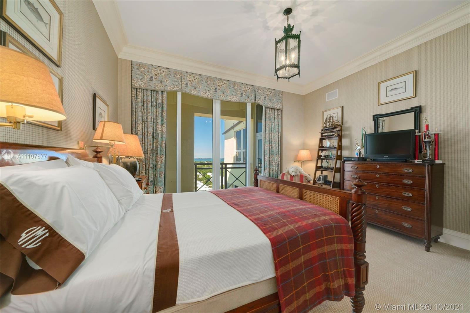 GRAND BAY RESIDENCES COND - Residential