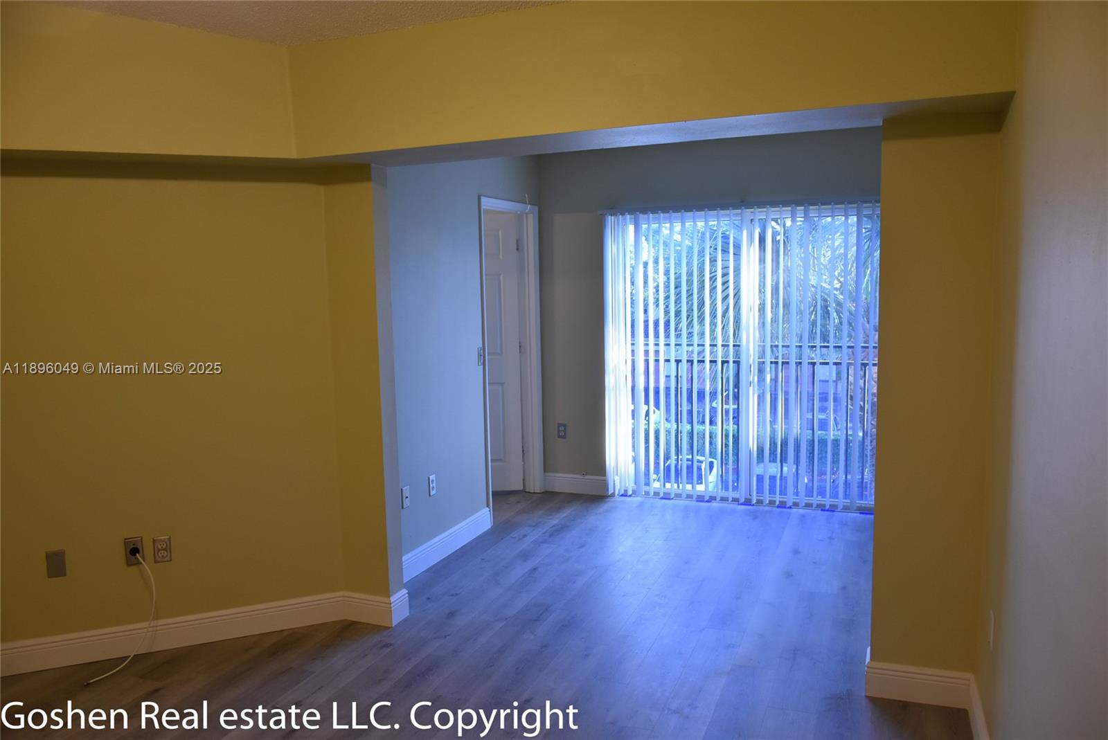 AVENTINE AT MIRAMAR BLDG - Residential Lease